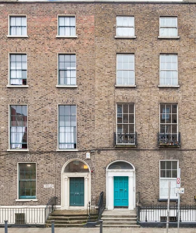 A residential street that could benefit from a street plan